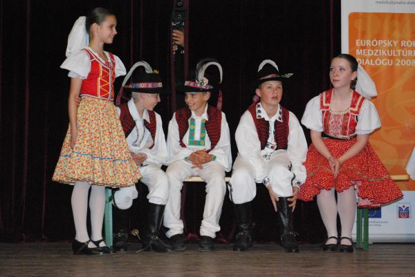 Celoslovenská súťaž sólistov tanečníkov v ľudovom tanci - Šaffova ostroha 2009