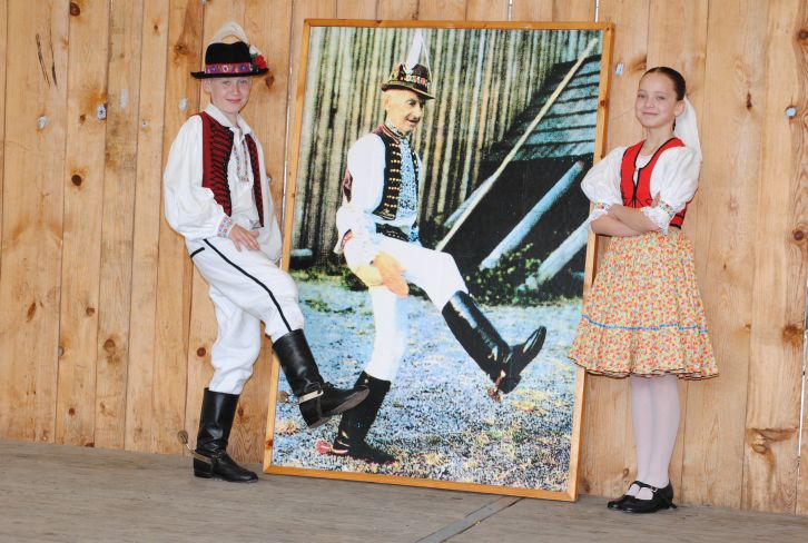 Celoslovenská súťaž sólistov tanečníkov v ľudovom tanci - Šaffova ostroha 2010